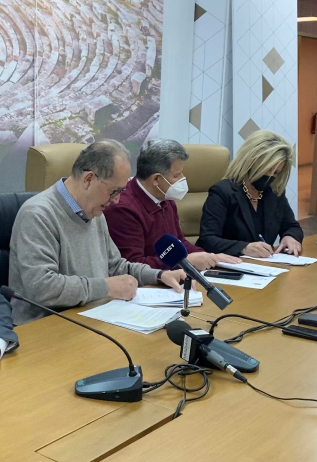 ΥΠΕΓΓΡΑΦΗ ΠΡΟΓΡΑΜΜΑΤΙΚΗ ΣΥΜΒΑΣΗ ΓΙΑ ΤΗΝ ΟΛΟΚΛΗΡΩΣΗ ΤΟΥ ΕΡΓΟΥ “Αναπλάσεις οδών από κόμβο 7ης Ε.Ο. (Κέντρο Υγείας Μελιγαλά) προς πλατεία Αγ. Ιωάννου έως είσοδο Βιομηχανικής Ζώνης (Ά Φάση).