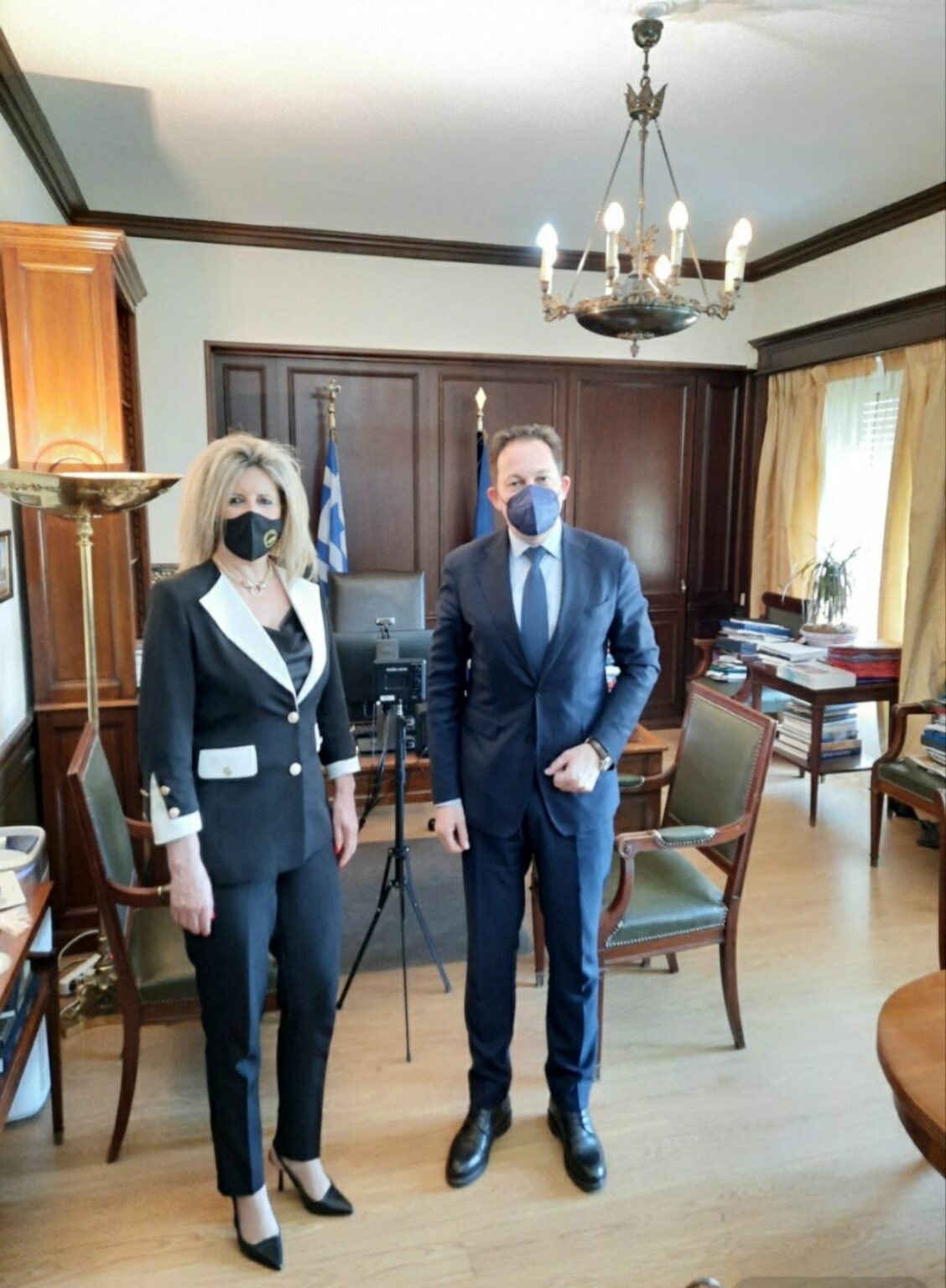 ΣΥΝΑΝΤΗΣΗ ΤΗΣ ΔΗΜΑΡΧΟΥ κ.ΓΕΩΡΓΑΚΟΠΟΥΛΟΥ ΜΕ ΤΟΝ ΑΝΑΠΛΗΡΩΤΗ ΥΠΟΥΡΓΟ ΕΣΩΤΕΡΙΚΩΝ κ.ΠΕΤΣΑ.