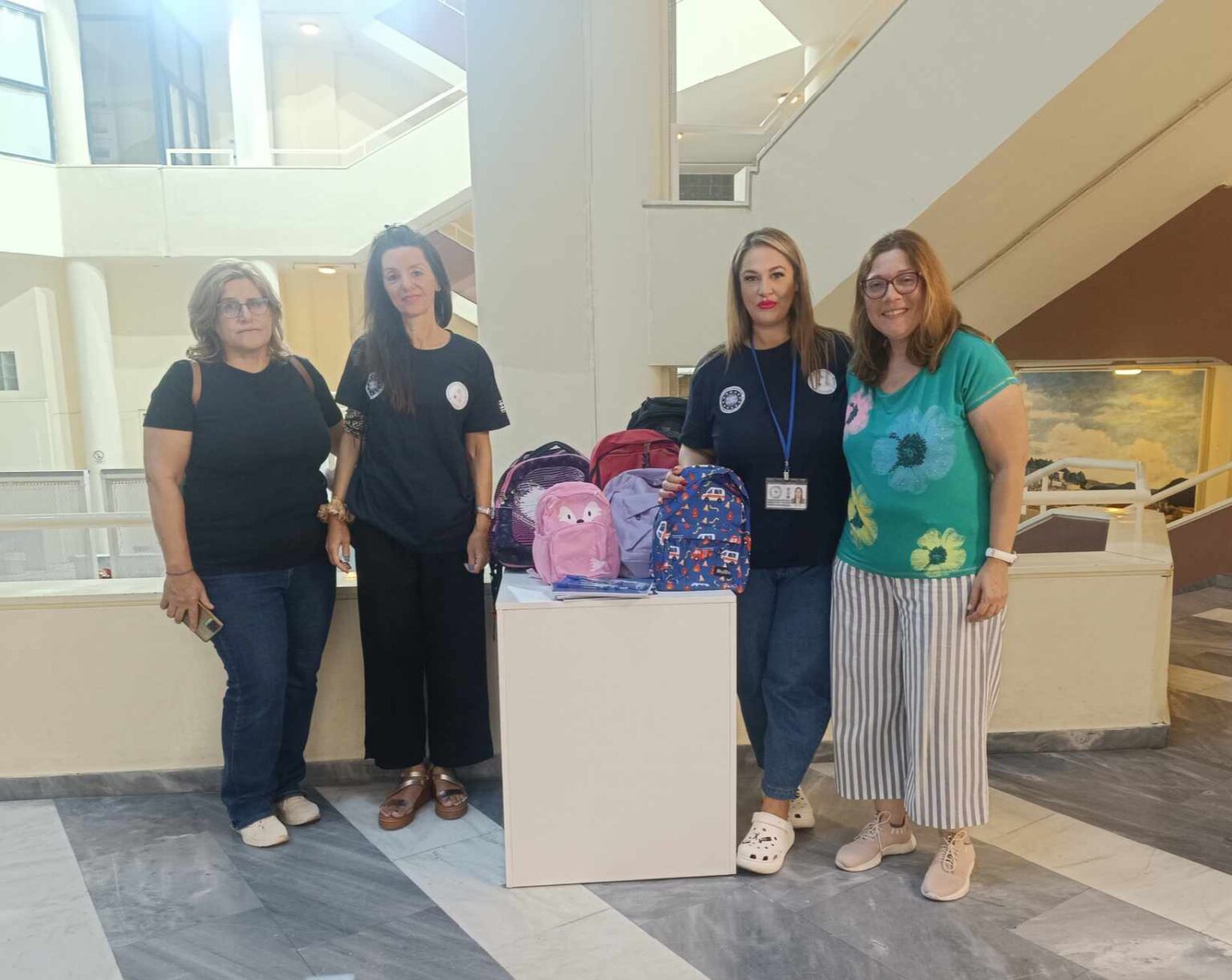 Δωρεάν σχολικά είδη σε παιδιά άπορων οικογενειών από τον Δήμο Οιχαλίας