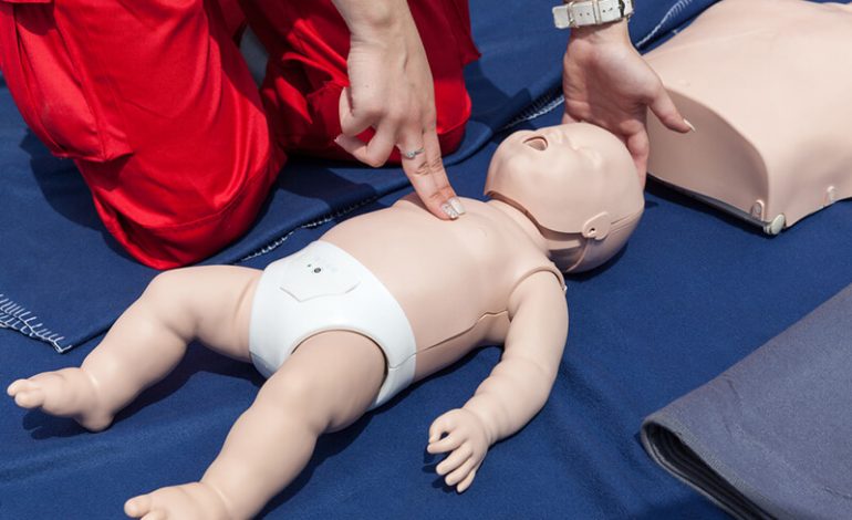 Εκδήλωση στο Μελιγαλά για τα οφέλη του μητρικού θηλασμού και επίδειξη ΚΑΡΠΑ σε παιδιά το Σάββατο 1η Νοεμβρίου 2025