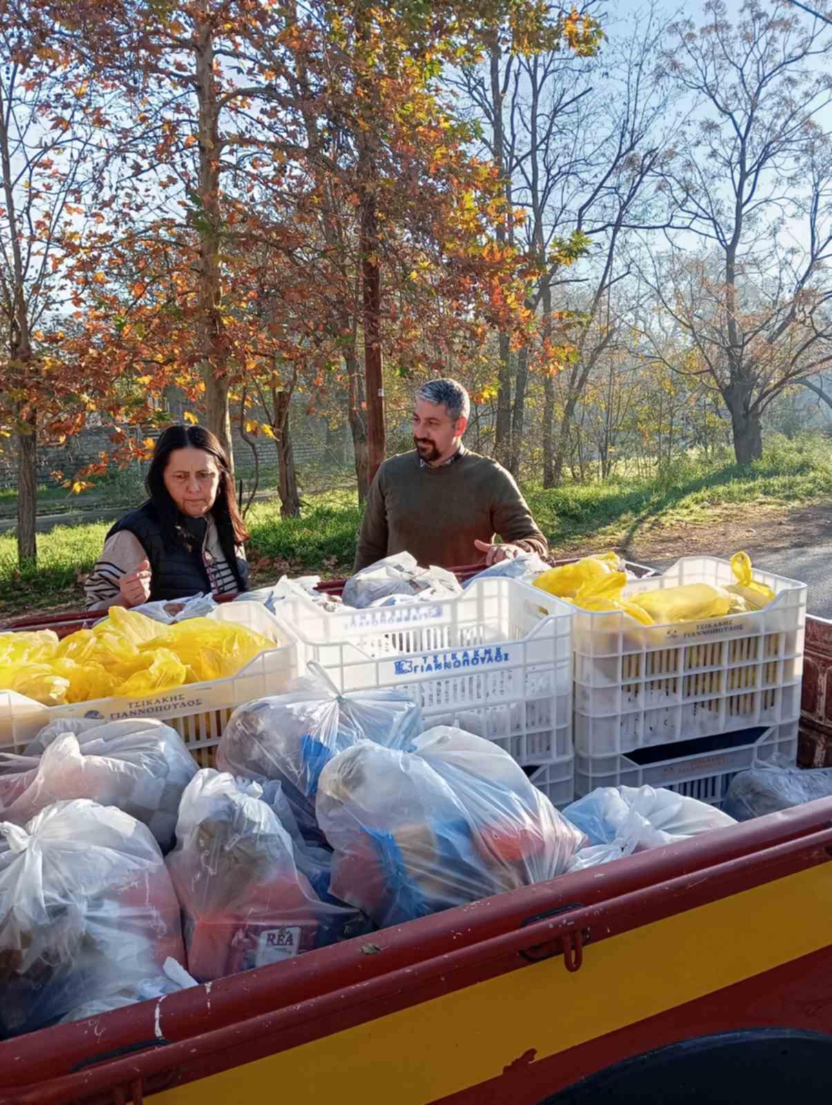 Χριστουγεννιάτικη διανομή από την Τράπεζα Αλληλεγγύης Δήμου Οιχαλίας