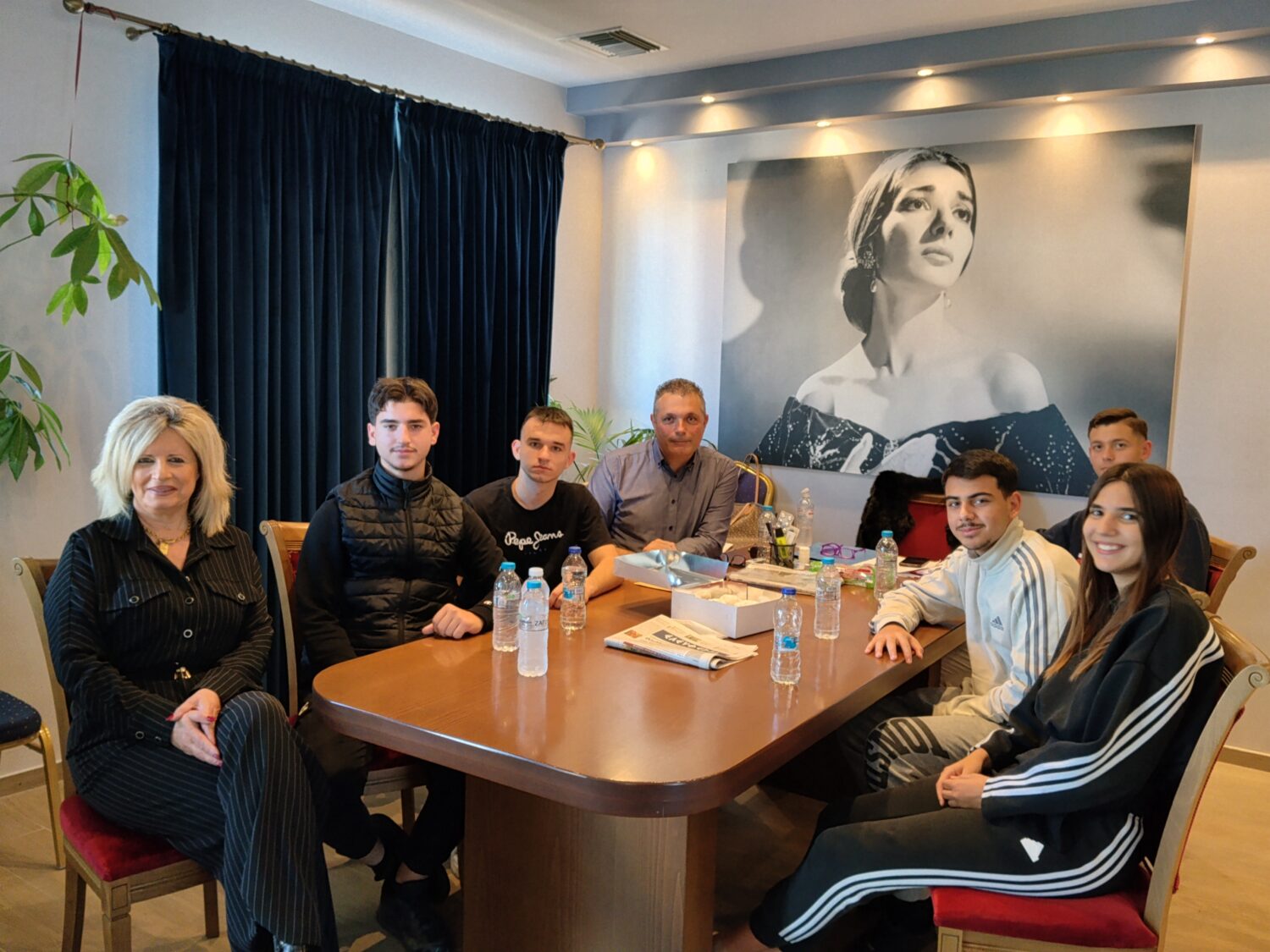 Συνάντηση του 15μελούς του Λυκείου Μελιγαλά με τη Δήμαρχο Οιχαλίας Γιώτα Γεωργακοπούλου 