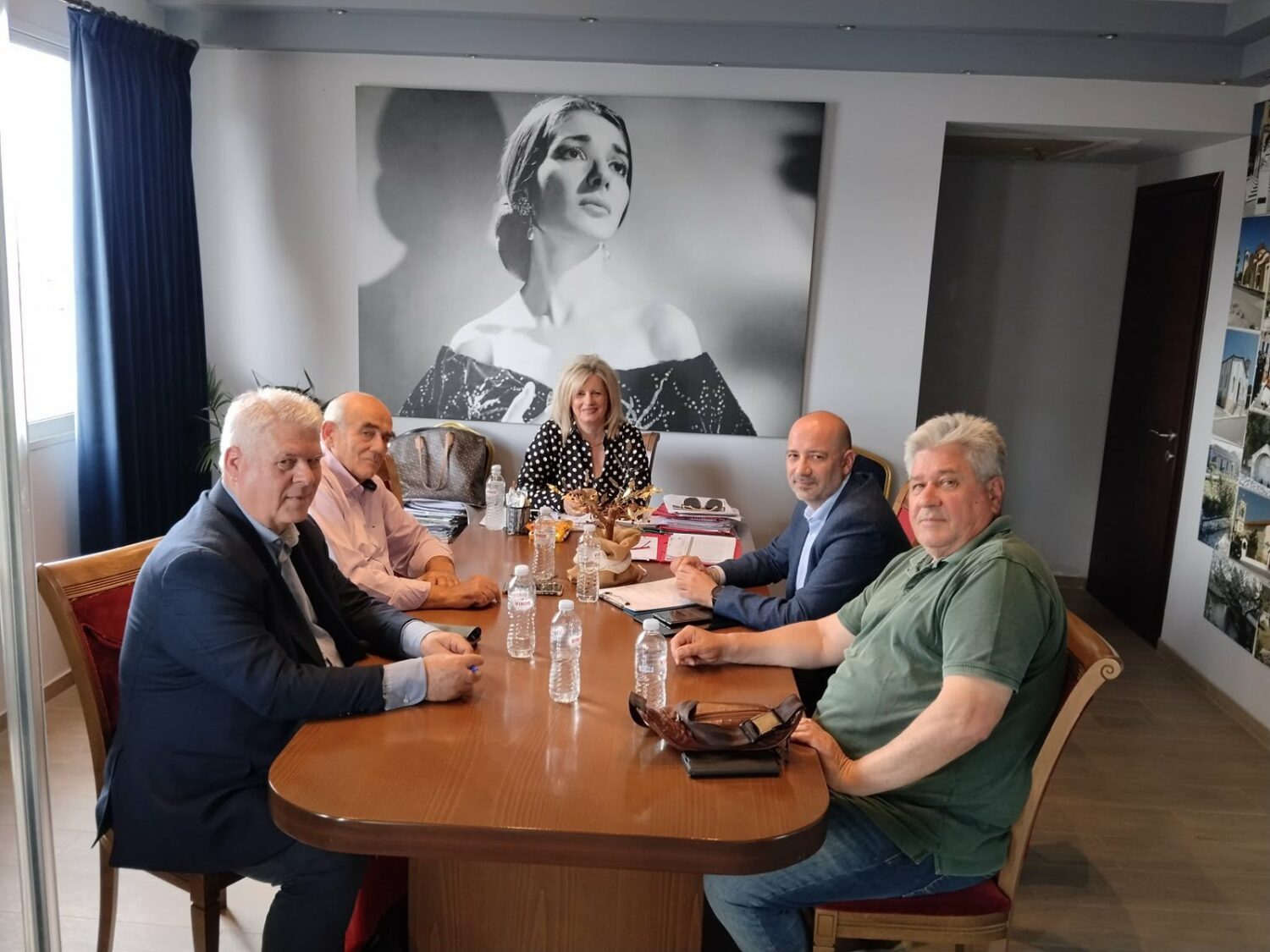 Επίσκεψη μελών της Ομοσπονδίας Συλλόγων Χωριών Ορεινής Μεσσηνίας « Ο Επικούριος Απόλλωνας» στην Δήμαρχο Οιχαλίας.
